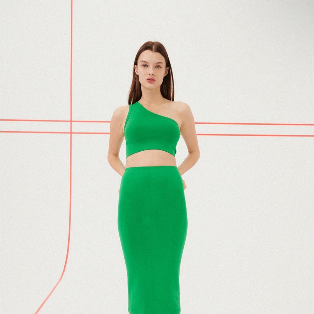 Seamless Asymetric top